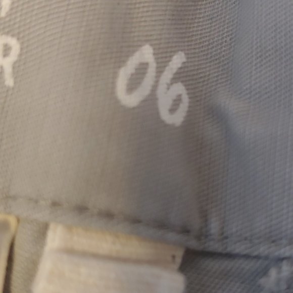 Gap Boyfriend roll-up shorts gray size 6 - Picture 3 of 7